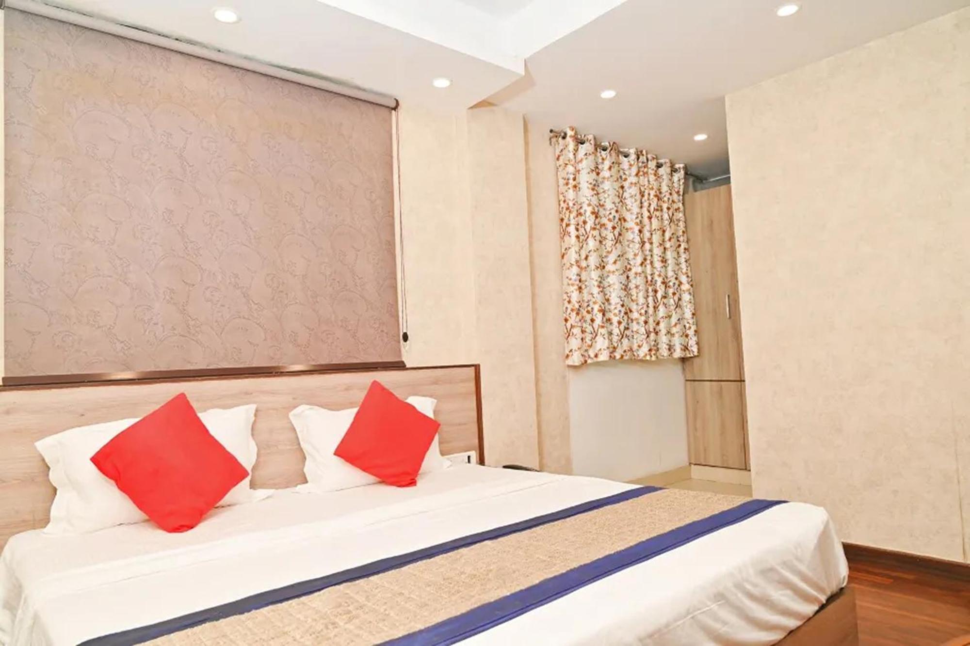Hotel Aravali Residency New Delhi