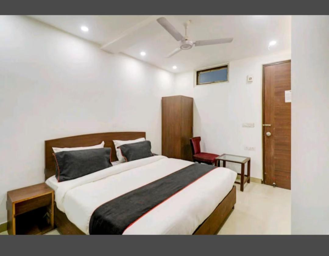 Aravali Residency Couette-café 4*